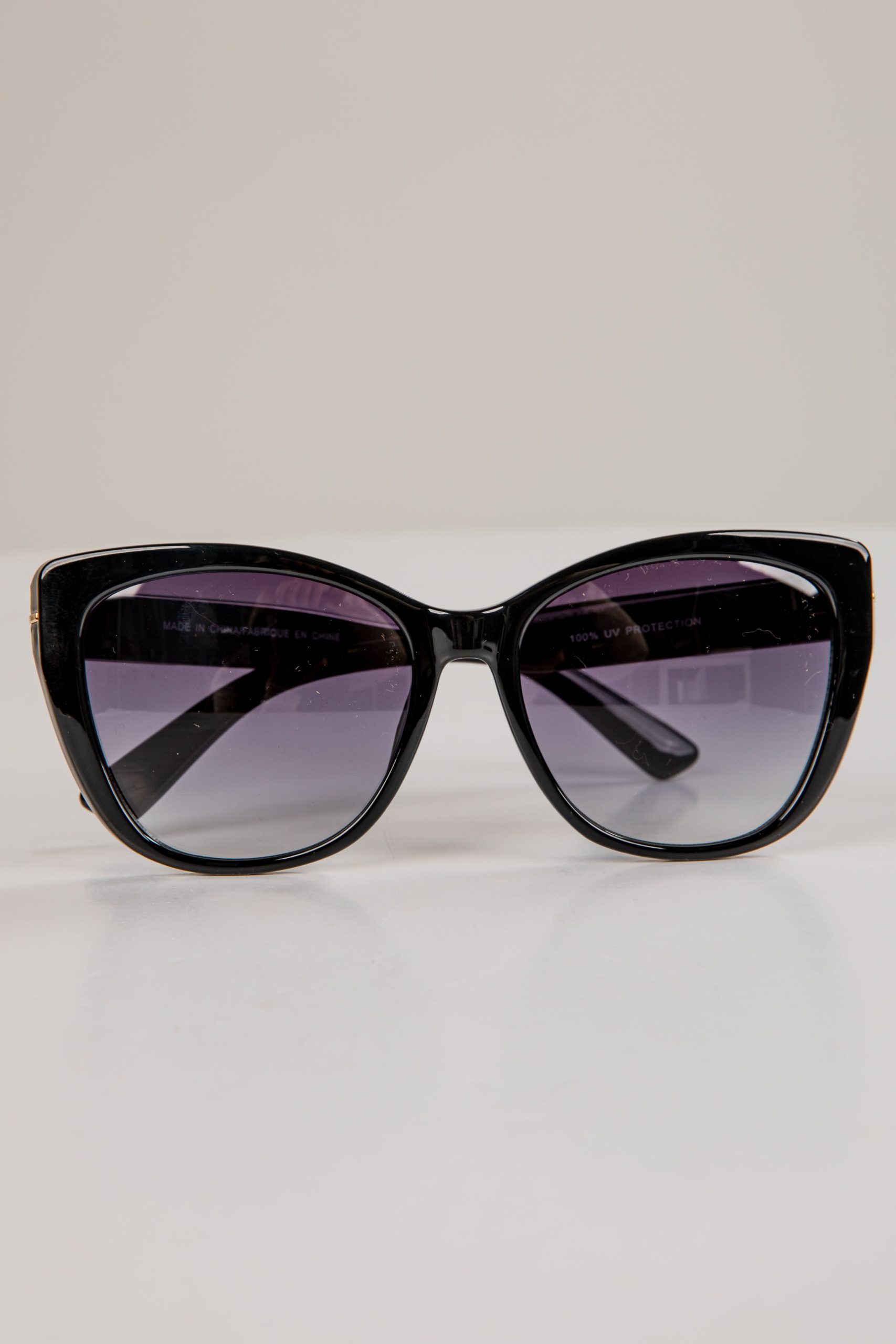 shopdressup_black_cat_eye_sunnies-5_cf7fb673-b961-4c82-8564-d04bcc74dcff.jpg