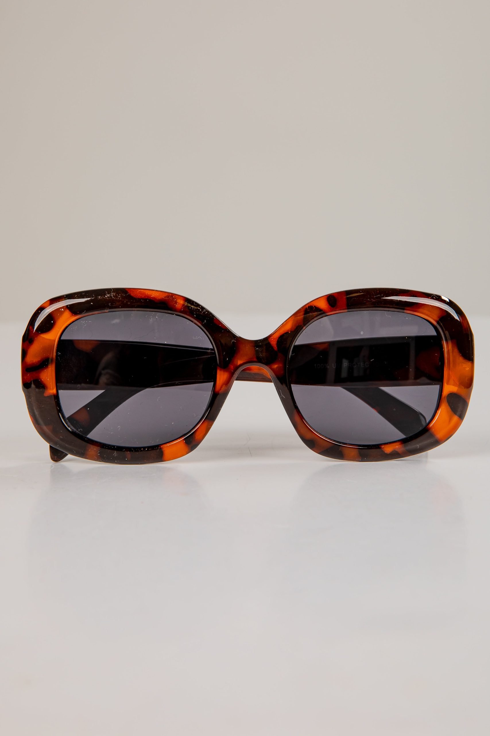 shopdressup_tortoise_oversized_sunnies-5.jpg